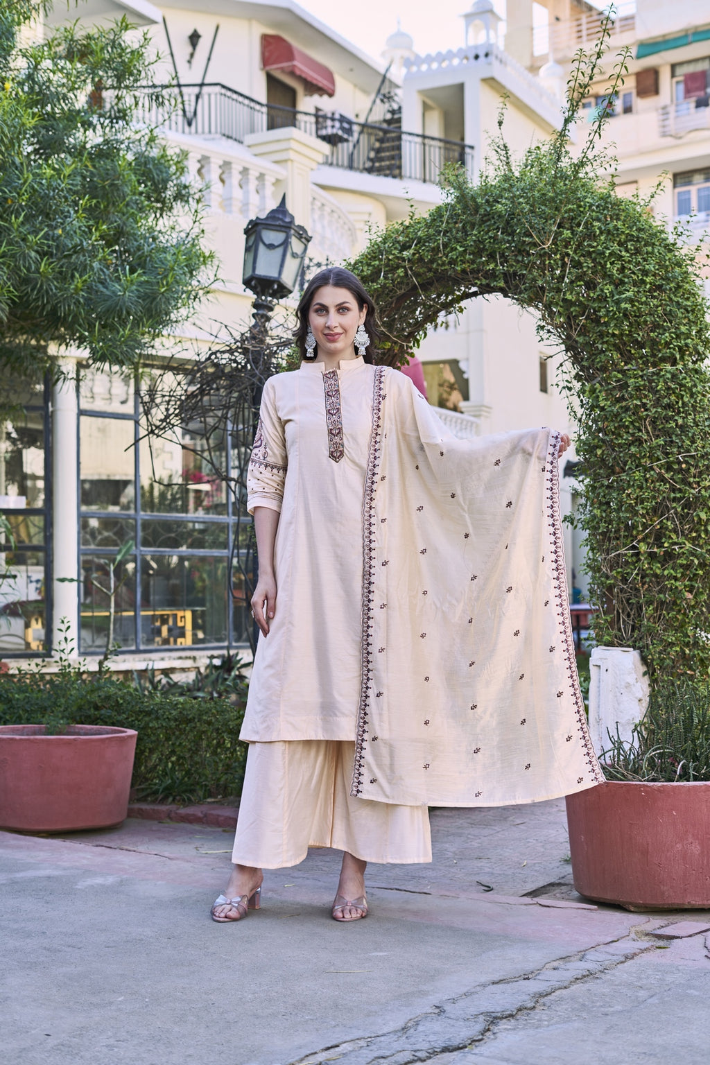 Beig Mulmul Kurta Set